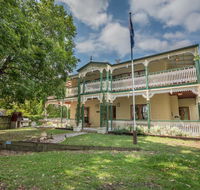 Grove Manor - Holiday Sunshine Coast