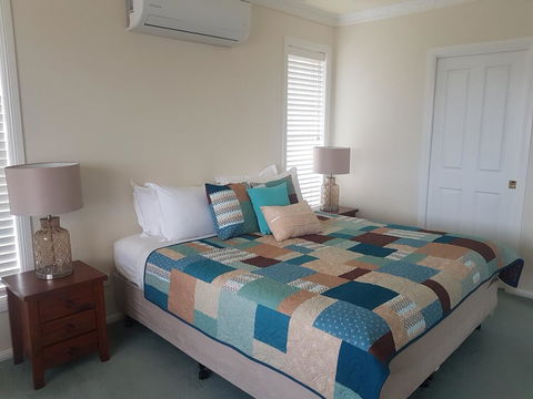 Grovely House - Holiday Sunshine Coast 2