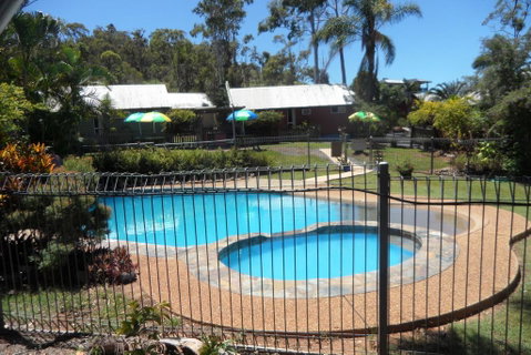 Gumnut Glen Cabins - Sunshine Coast Tourism 1