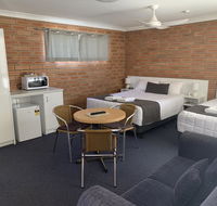 Gunsynd Motor Inn - Holiday Sunshine Coast