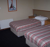 Guthega Inn - Holiday Sunshine Coast
