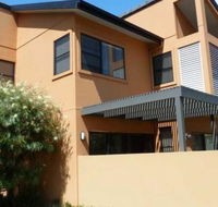 Gwydir Court 1 - Sunshine Coast Tourism