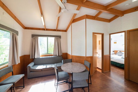 Halls Gap Caravan Park - Sunshine Coast Tourism 1