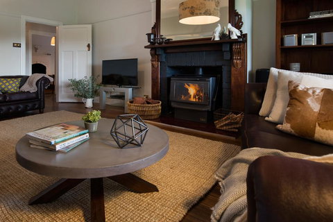 Hambleden - Holiday Sunshine Coast 1