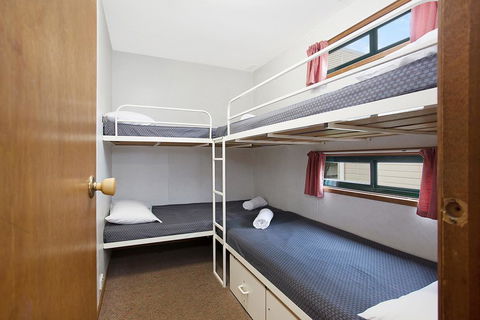 Hamilton Caravan Park - Sunshine Coast Tourism 3