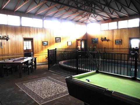 Happy Days Accommodation - Sunshine Coast Tourism 3