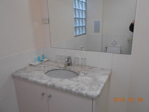 Harringtons102 - Holiday Sunshine Coast 1