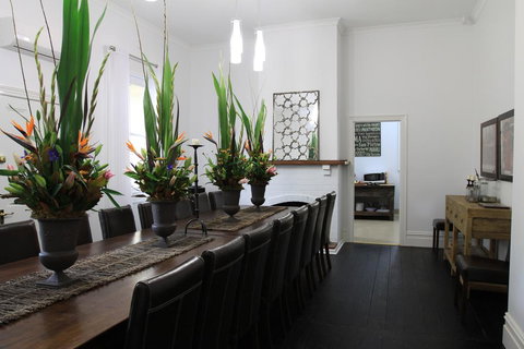 Healesville Garden Accommodation Houses - Holiday Sunshine Coast 0