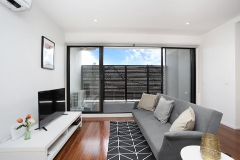 Heidelberg Short-stay Apartments - Sunshine Coast Tourism 0