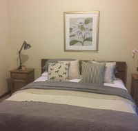 Helen's Luxury Hut - Holiday Sunshine Coast