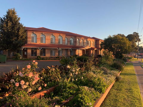 Heritage Motor Inn Goulburn - Sunshine Coast Tourism 0