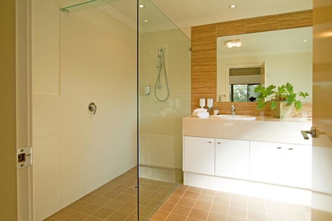 Hermitage Lodge - Holiday Sunshine Coast 2