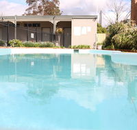 Hermitage Motel - Sunshine Coast Tourism