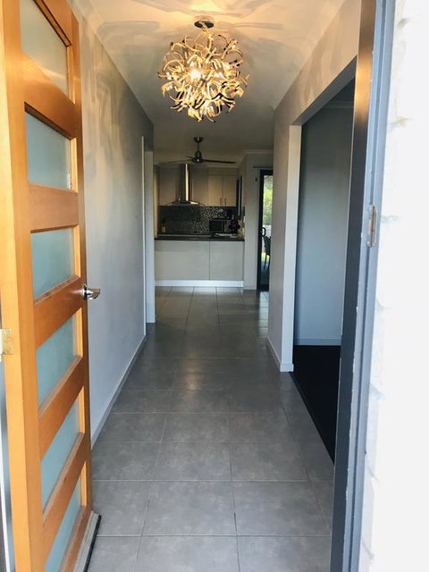 Hervey Bay Holiday Home - Sunshine Coast Tourism 3