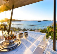 Hidden Cove on Hamilton Island - Holiday Sunshine Coast