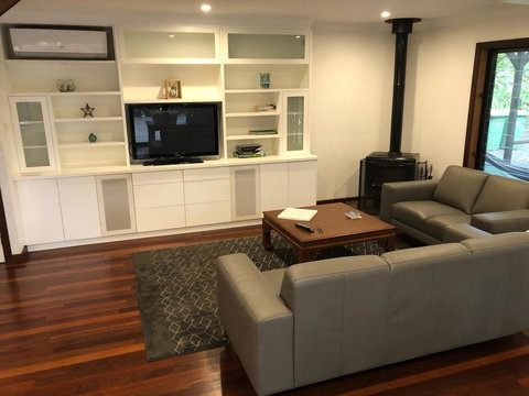 Hidden Gem Acreage Close To Terrigal Beach - Sunshine Coast Tourism 3