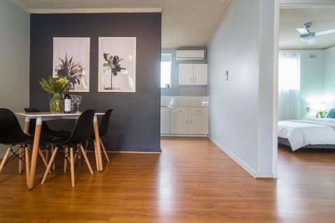 Hideaway @ Adelphi-Waterfront Apartment - Wifi - Nespresso - Sunshine Coast Tourism 1