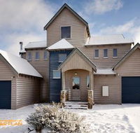 High Plains Drifter - Sunshine Coast Tourism