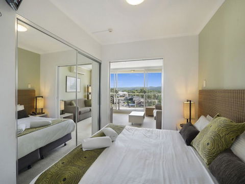 Hinterland Luxury - 1 Bedroom Hinterland View Apt - Holiday Sunshine Coast 0