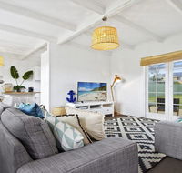 Hola De Mar - hello from the sea - Holiday Sunshine Coast