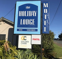 Holiday Lodge Motor Inn - Sunshine Coast Tourism