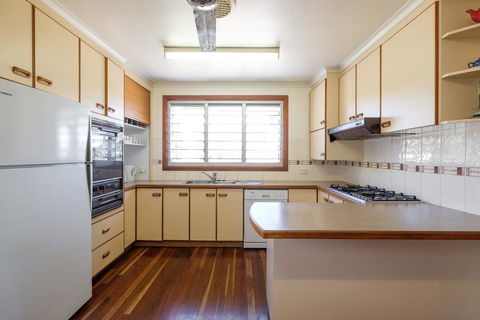 Home At Southside Central - Holiday Sunshine Coast 1