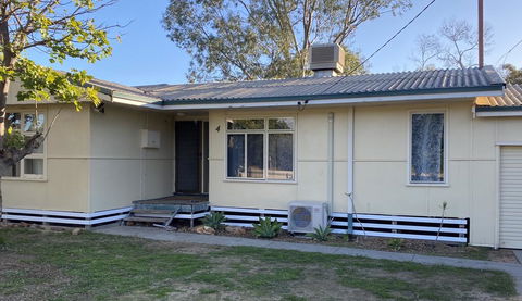 Home Away From Home - Holiday Sunshine Coast 2