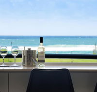 Home by the Sea - Holiday Sunshine Coast