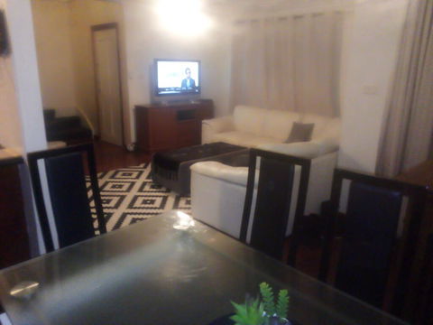 Home Stay Accommodation Sydney Western Sydney - Sunshine Coast Tourism 3