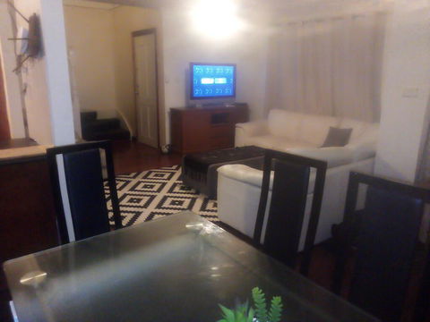 Home Stay Accommodation Sydney Western Sydney - Sunshine Coast Tourism 1