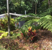 Honeybee House - Sunshine Coast Tourism