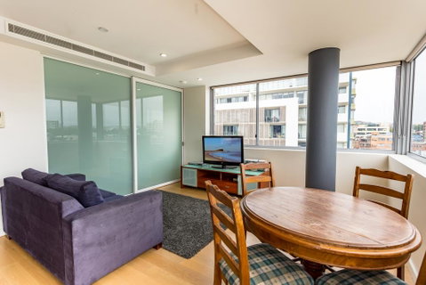 Honeysuckle Executive Suites - Sunshine Coast Tourism 2