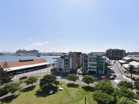 Honeysuckle Haven - harbour facing  walk to restaurants