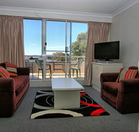 Horizons 213/10 Kosciuszko Road - Holiday Sunshine Coast
