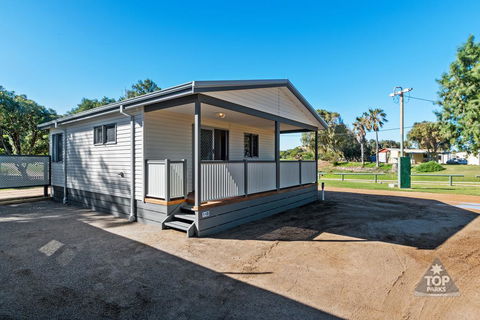 Horrocks Beach Caravan Park - Holiday Sunshine Coast 3