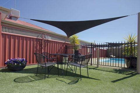 Horsham Country City Motor Inn - Sunshine Coast Tourism 3
