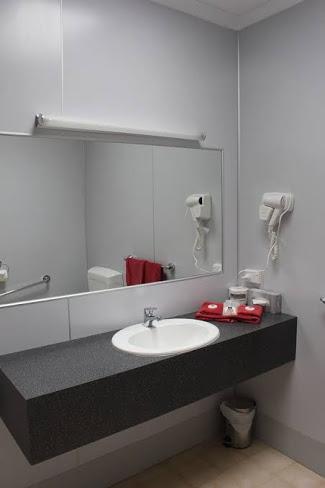 Horsham Mid City Court Motel - Sunshine Coast Tourism 3