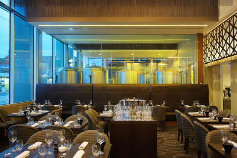 Hotel 115 - Holiday Sunshine Coast 2