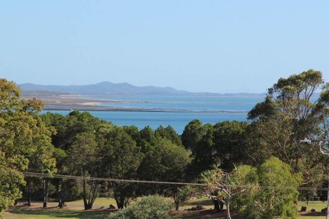 Island Getaway Bay View - Sunshine Coast Tourism 0