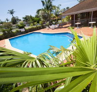 Island Palms Motor Inn - Sunshine Coast Tourism