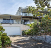 Island View - 80 Lentara St - Large Family Home Pool WIFI and Sweeping Views of Fingal - Sunshine Coast Tourism