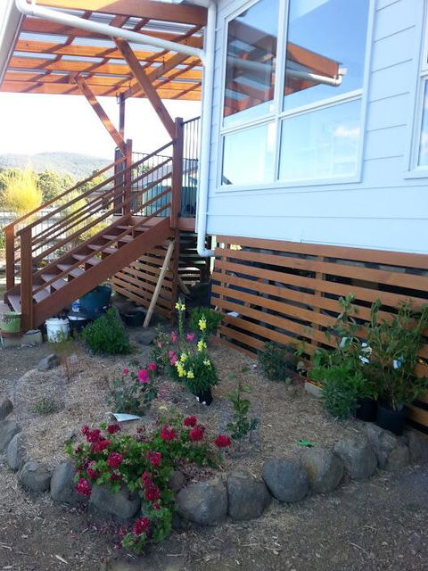 Islandview Beachhouse - 60m Down Driveway To Beach, Dover Tasmania - Sunshine Coast Tourism 3