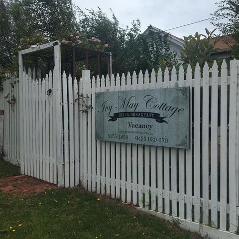 Ivy May Cottage - Sunshine Coast Tourism 3