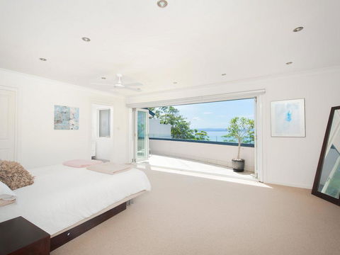 Jacaranda Blue @ Corlette - Holiday Sunshine Coast 3