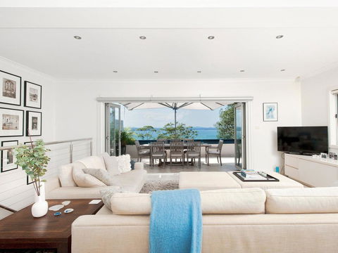 Jacaranda Blue @ Corlette - Holiday Sunshine Coast 0