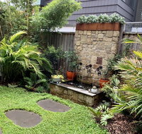 Jacaranda Garden Retreat - Sunshine Coast Tourism