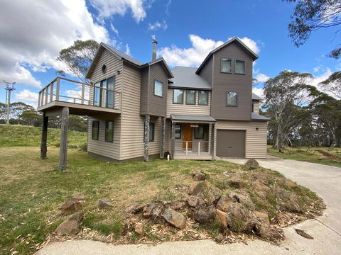 Jasandre - Sunshine Coast Tourism 0