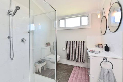 Jasmine Cottage - Sunshine Coast Tourism 3