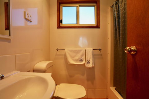 Jenolan Caravan Park Oberon - Sunshine Coast Tourism 1