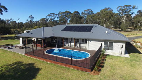 Jervis Bay Country Retreat - Rural Family Retreat! - Holiday Sunshine Coast 2